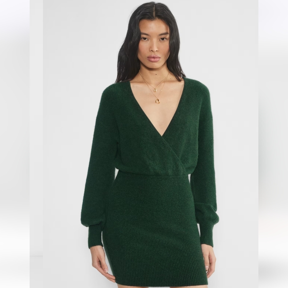 Wilfred Forest Green Long Sleeve V-Neck Sweater Dress